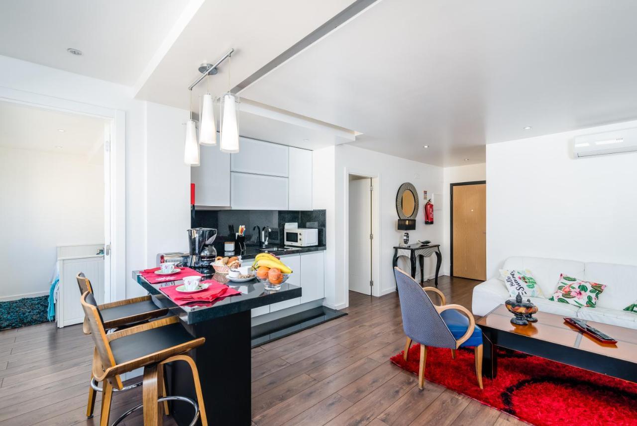 Tilias Apartment At Ештуріл Екстер'єр фото